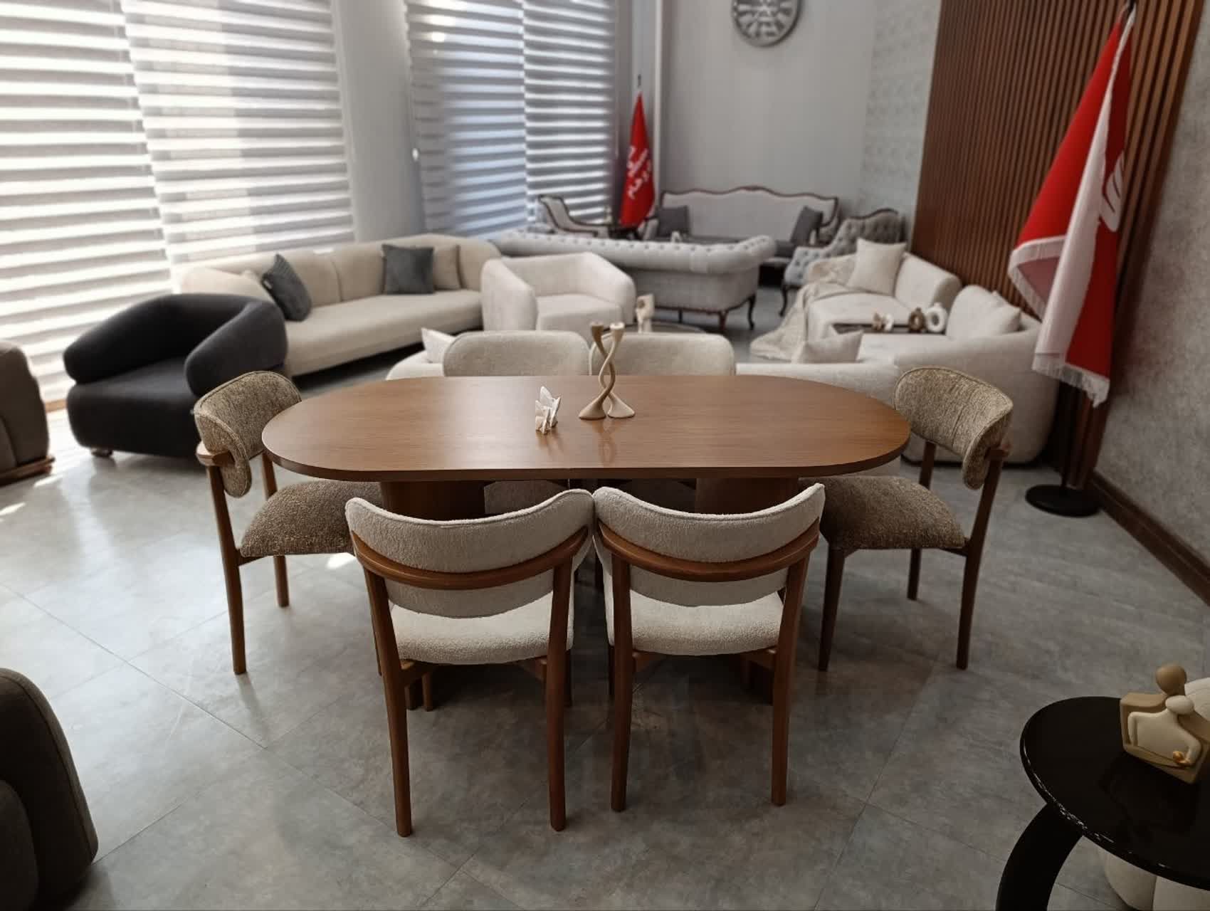 میز ناهارخوری — میز ناهارخوری هلدینگ پرهام